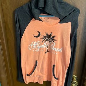 Hooded long sleeve shirt